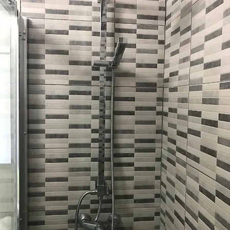 Bonito Complejo Orlando Apartman